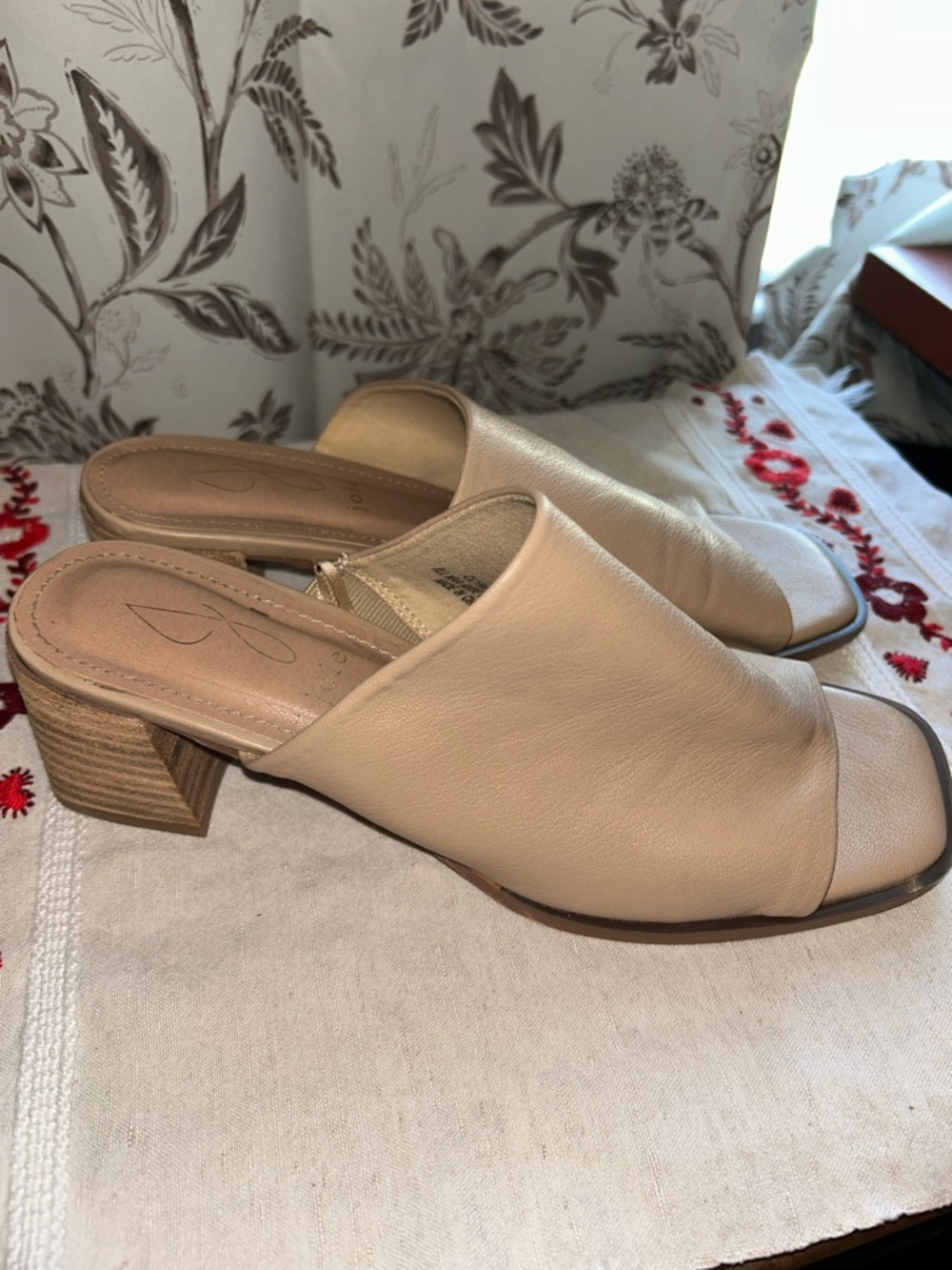 Joie Beige Open-Toe Leather Mule Heels